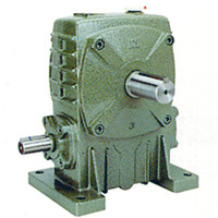 Cast iron case gear reducer